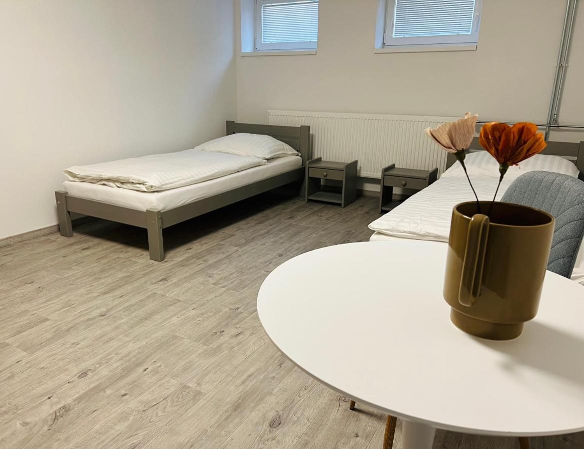Hostel H18 Bardejov Eksteriør bilde