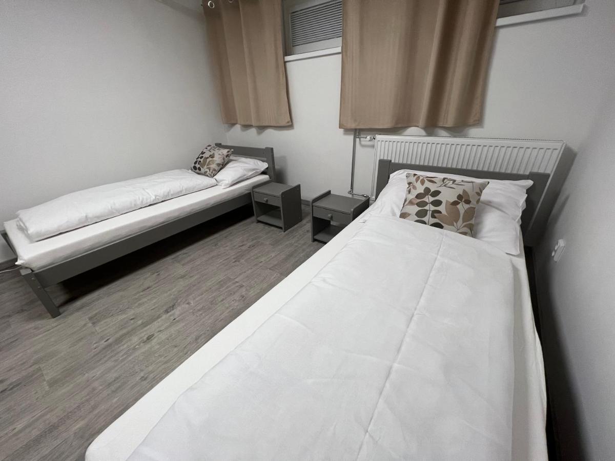 Hostel H18 Bardejov Eksteriør bilde