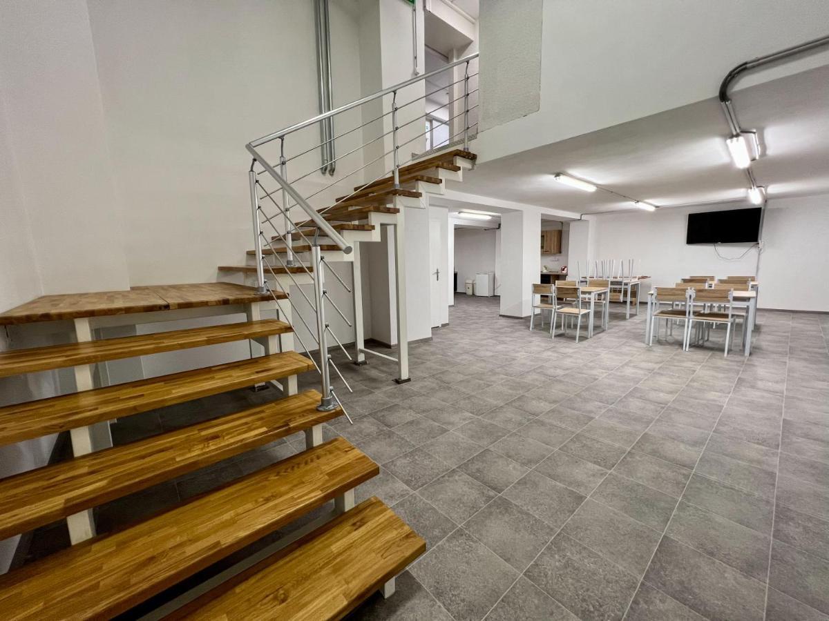 Hostel H18 Bardejov Eksteriør bilde