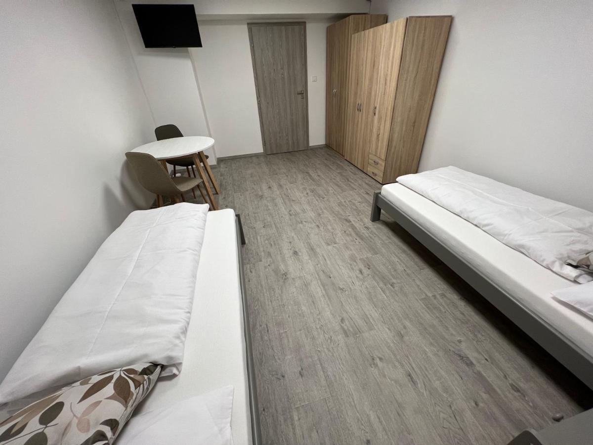 Hostel H18 Bardejov Eksteriør bilde